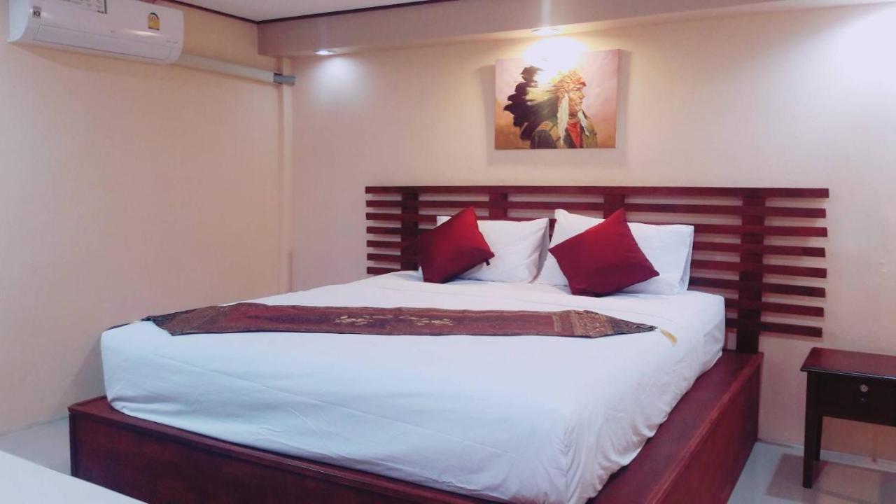 The Windsor Boutique Resort Чумфон Екстериор снимка