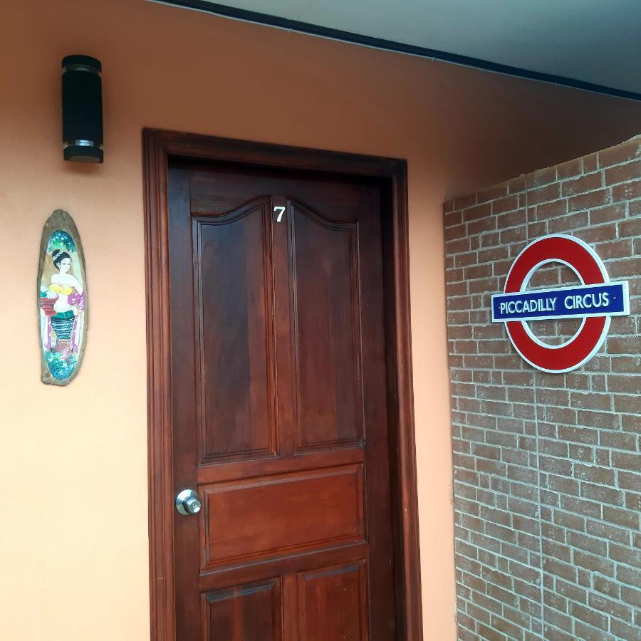 The Windsor Boutique Resort Чумфон Екстериор снимка